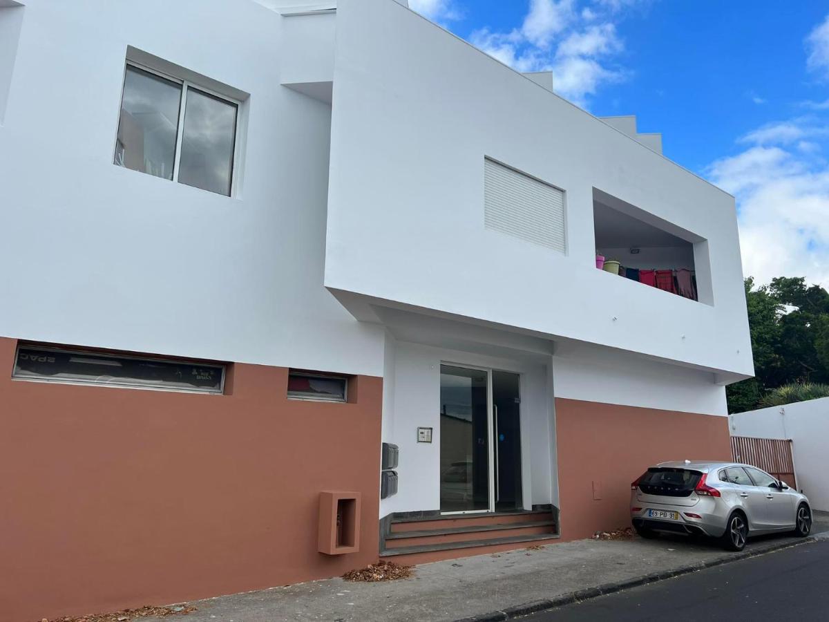 Appartamento A Casa Do Terraco Ponta Delgada Esterno foto